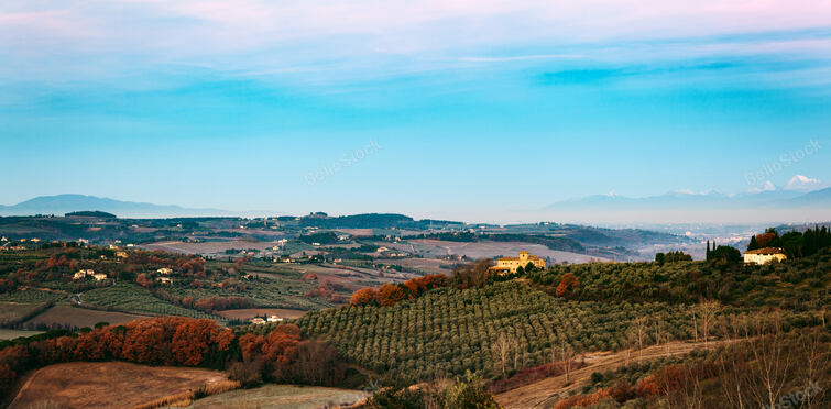Rural countryside landscape of Tuscany hills. The Tuscany re